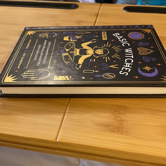 NWOT Basic Witches Book - Picture 4 of 4